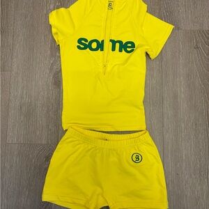 Brand new bodybyraven set never worn size small top and bottom included